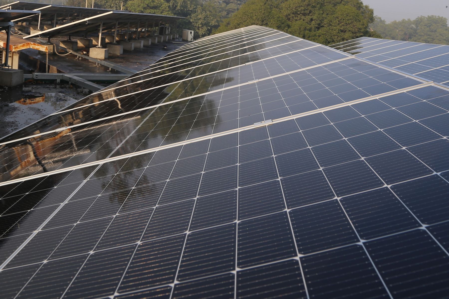 Rooftop solar panels in Lahore, Pakistan